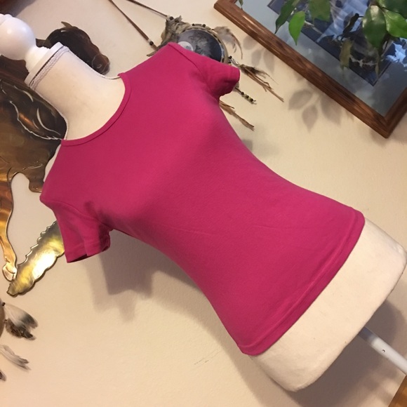Sierra Madre basic hot pink t shirt NWOT M - Picture 2 of 4